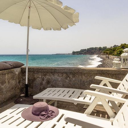 Sea Paradise - Il Mare Sotto La Finestra Riposto Exterior foto